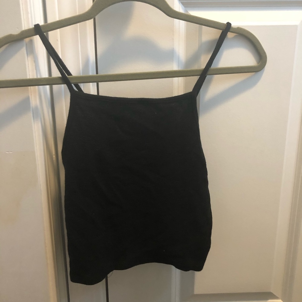 Black knit crop top